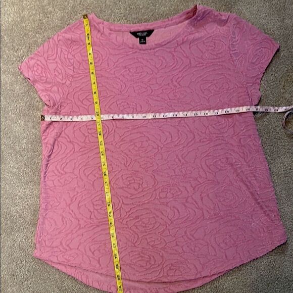Vera Wang Women's Pink Textured Top! - Picture 5 of 7
